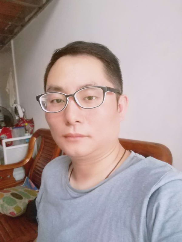 流星的尾巴的第一张照片--柘荣征婚网