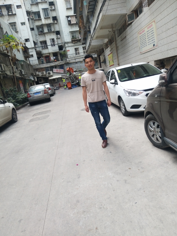 突然的自我的第三张照片--柘荣征婚网