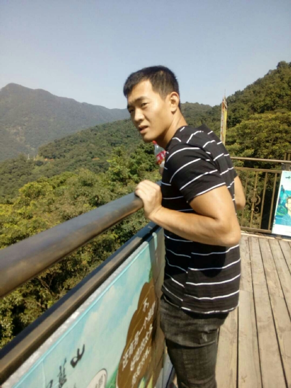 小卢的第一张照片--柘荣征婚网