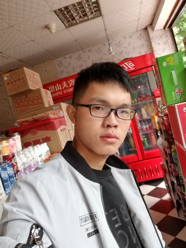 柒年的第一张照片--柘荣征婚网