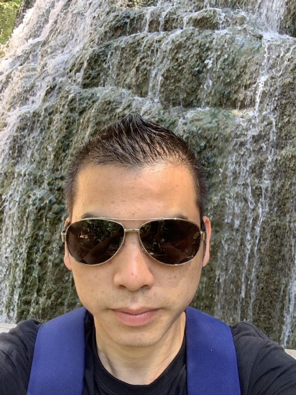 高兴的第二张照片--柘荣征婚网