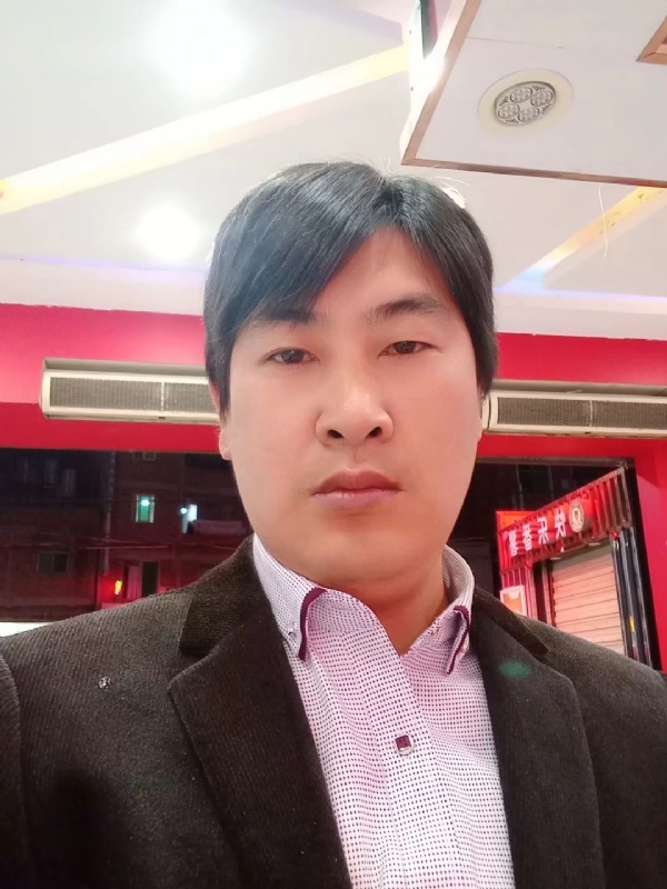 奔跑的第二张照片--柘荣征婚网