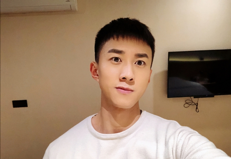 有钱就有钞能力的第一张照片--柘荣征婚网