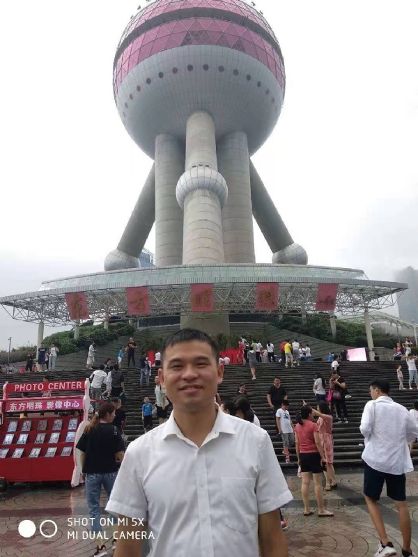 小猫吃老鼠的第一张照片--柘荣征婚网