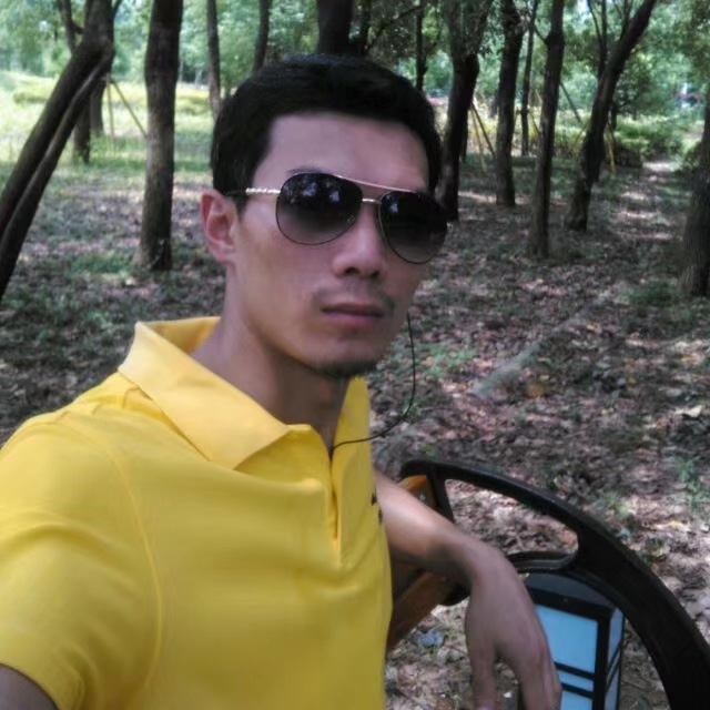 错把真心喂了狗的第二张照片--柘荣征婚网