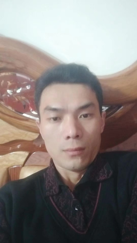 错把真心喂了狗的第四张照片--柘荣征婚网