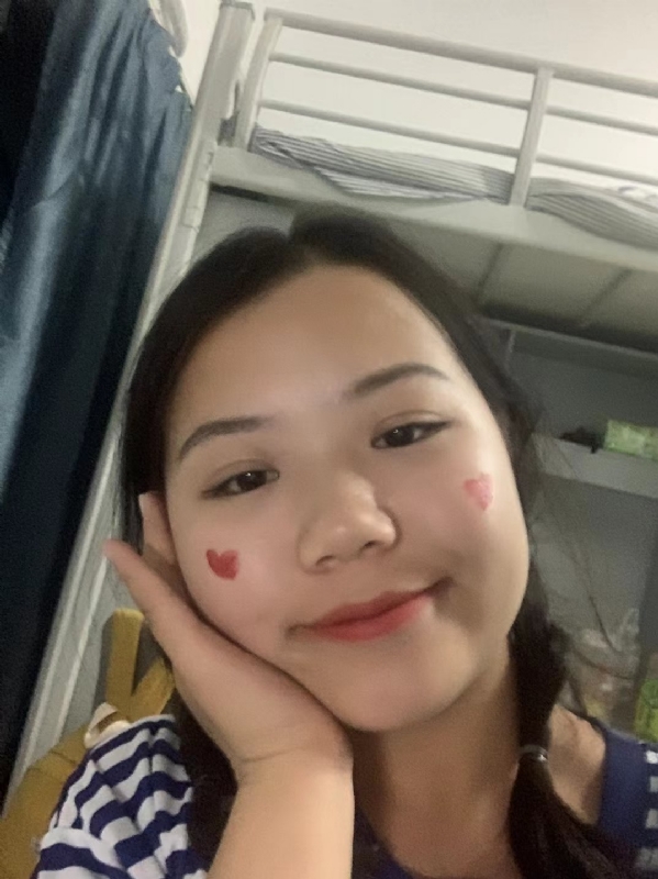 轻轻的一片云的第一张照片--柘荣征婚网