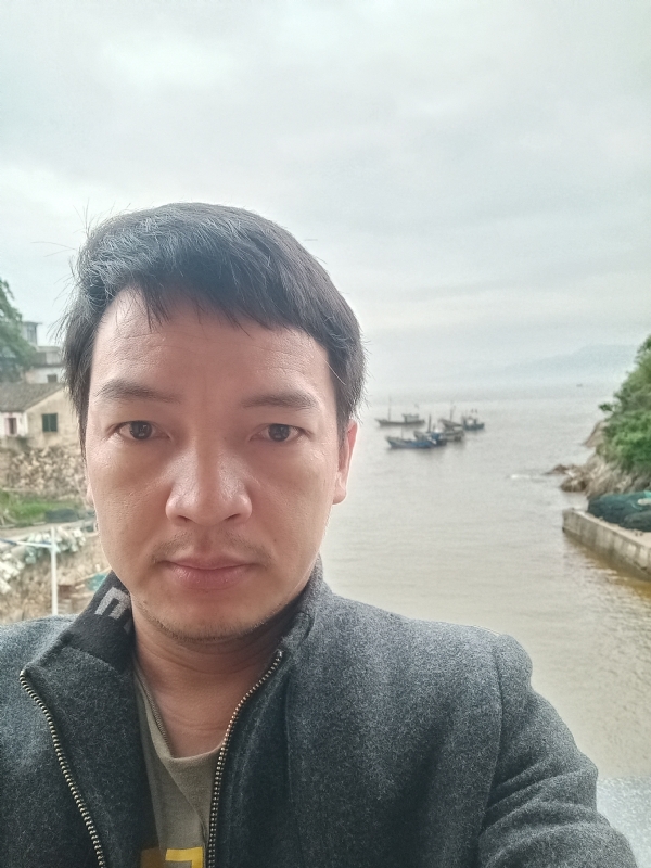 啊亮的第一张照片--柘荣征婚网