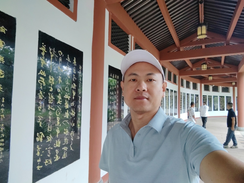 爱运动的范的第一张照片--柘荣征婚网